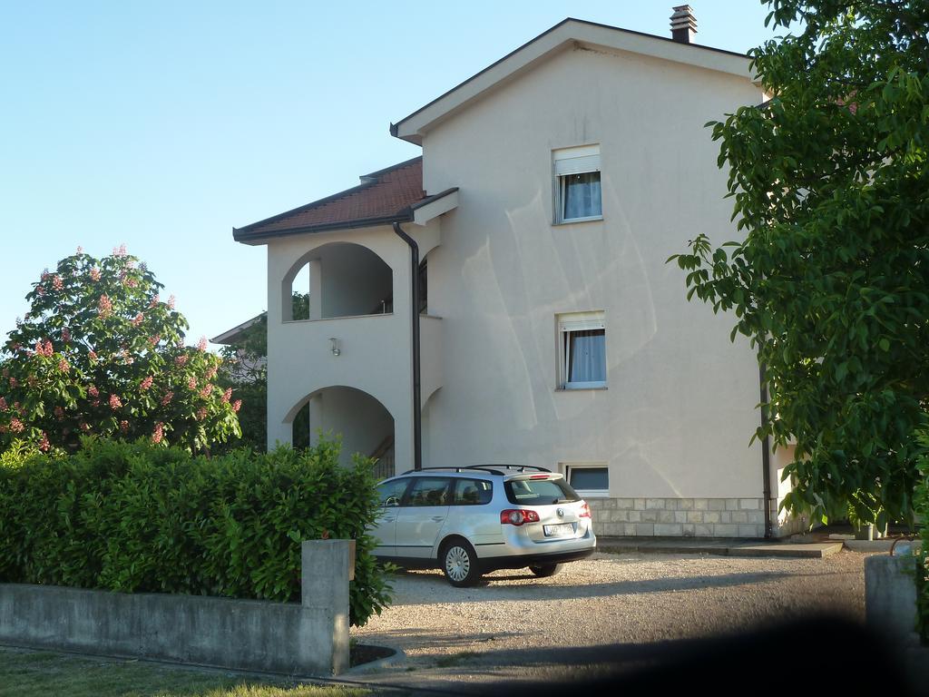 Apartment Ivan-Experience 3 Bedrooms Ljubuški エクステリア 写真